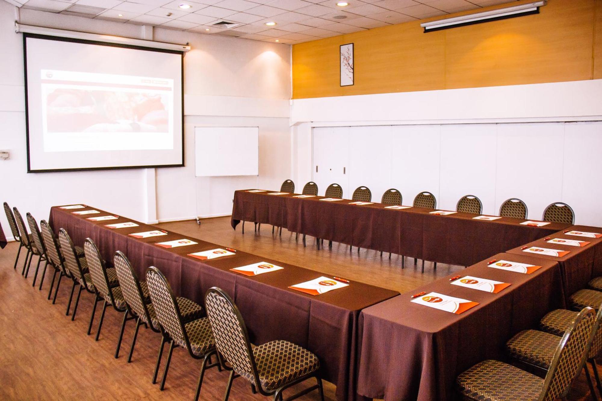 Hotel Nippon Y Centro De Eventos Santiago Eksteriør bilde