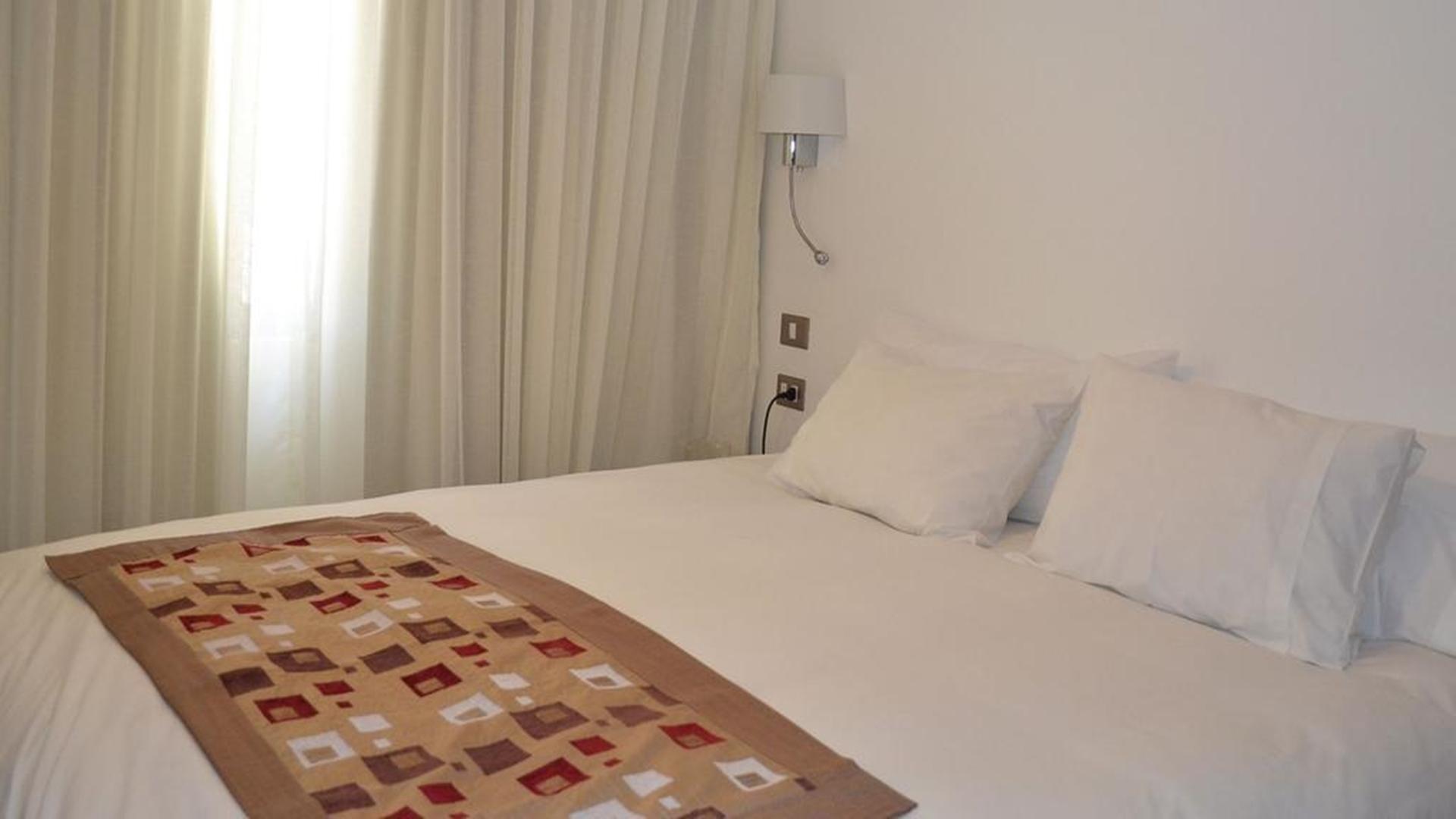 Hotel Nippon Y Centro De Eventos Santiago Eksteriør bilde